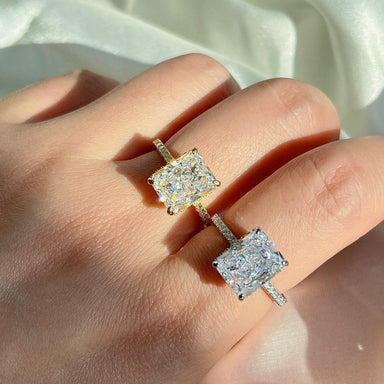 GOLDEN JEWELS RING