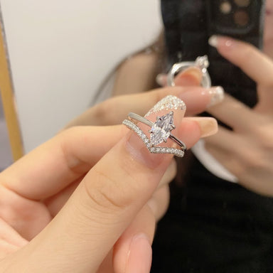 LAYERS OF LUXE RING SET