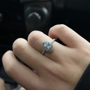 ICY DROPLET RING