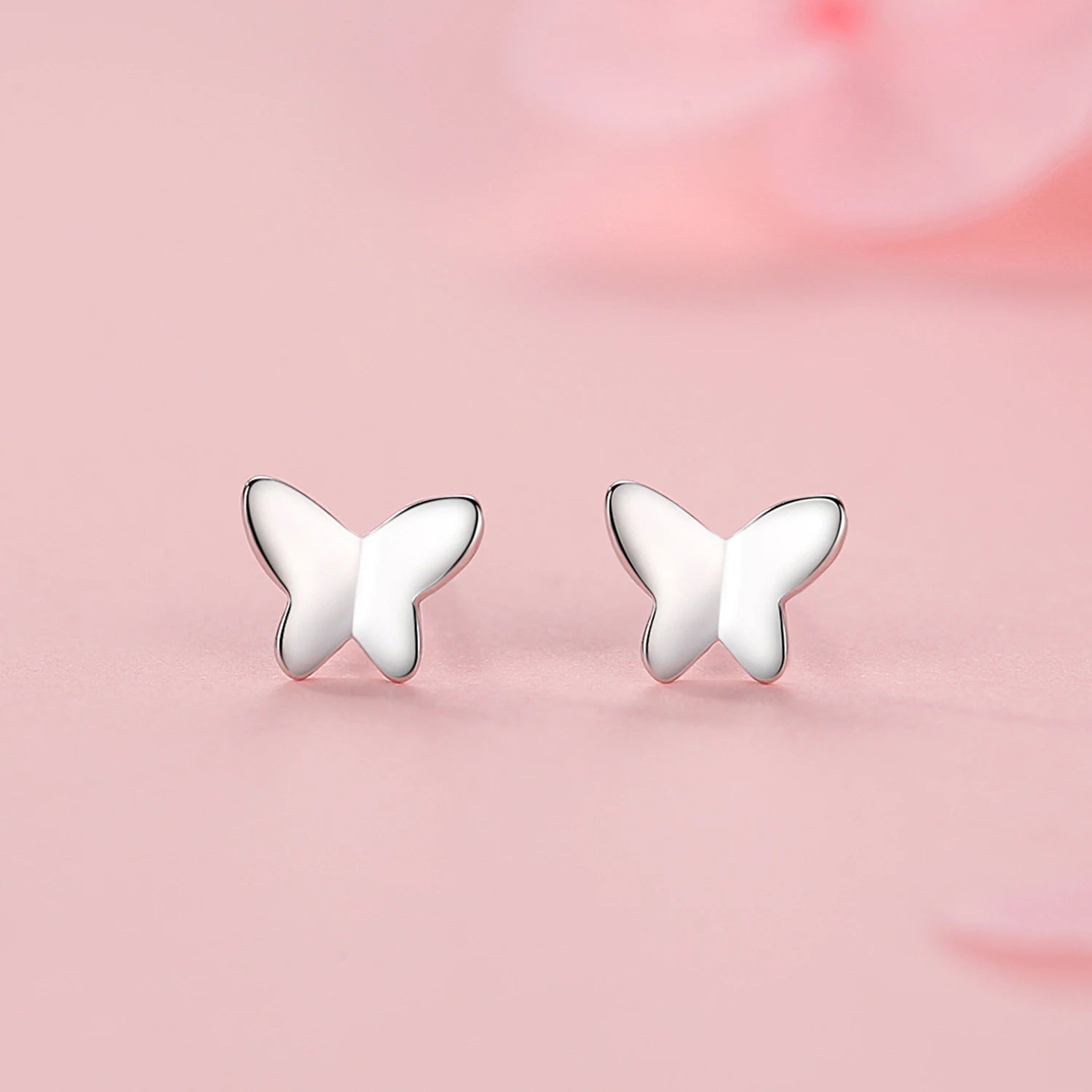 925 Sterling Silver Smooth Surface Butterfly Earring
