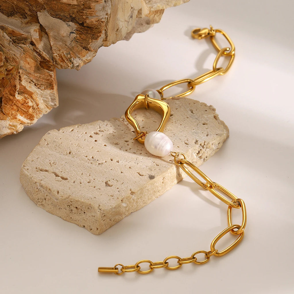 J&D Luxury 18k Gold Stainless Steel Adjustable Bracelets Freshwater Pearl Irregular Pendant Bracelets
