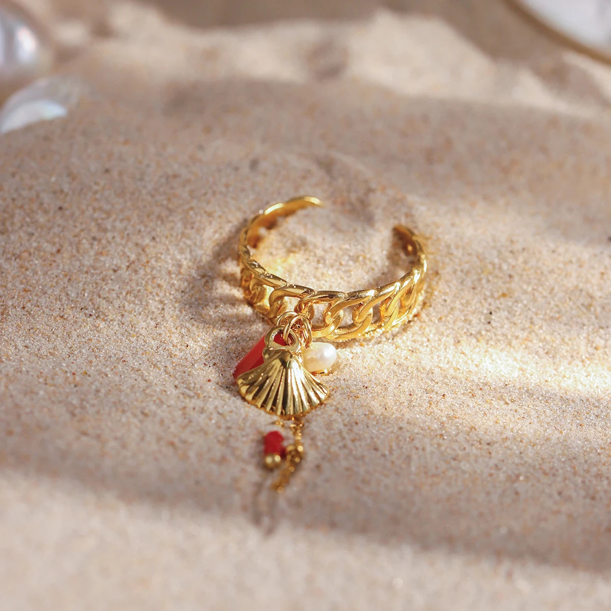 J&D Ocean Dainty 18K Gold Plated Stainless Steel Open Rings Coral Red Crystal Shell Chain Ring Fashion Jewelry