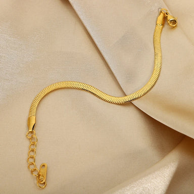 Dainty 4mm Flat Snake Chain Bracelet Wrist Jewelry 18K Gold Plated Stackable Stainless Steel Bone Chain Bracelets for Women