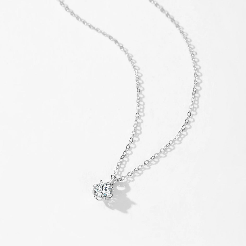 925 Sterling Silver Zircon Flower Pendant Necklace