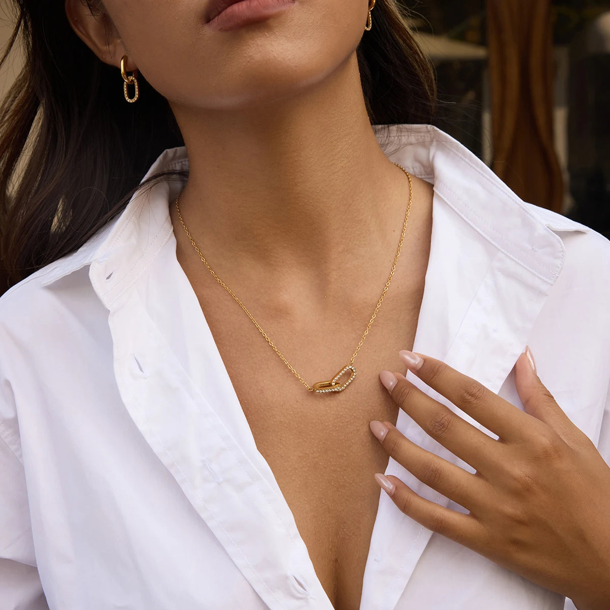 Interlocking Pendant Necklace
