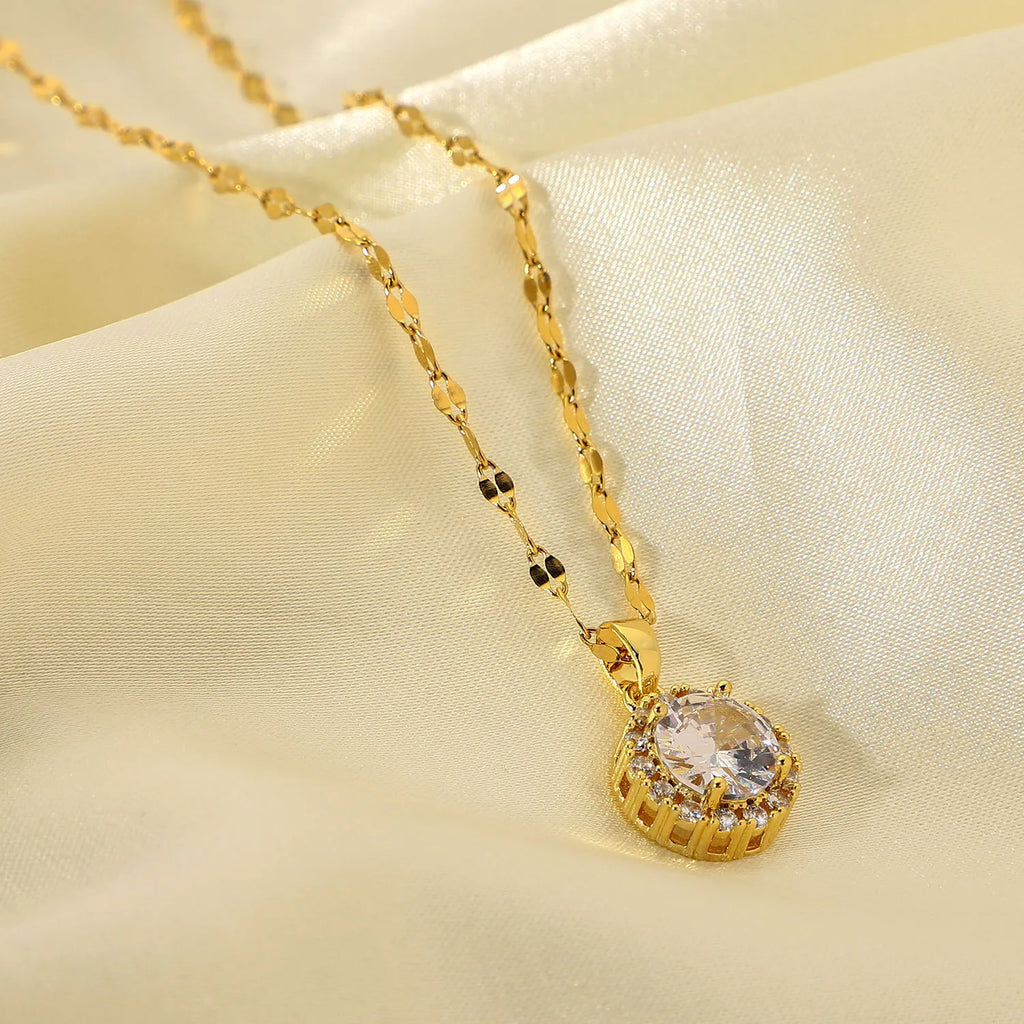Circle Cubic Zircon Pendant Necklace