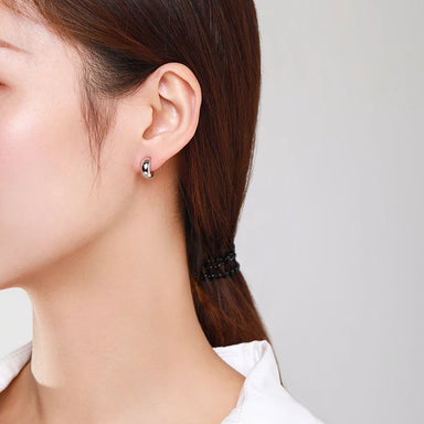 925 Sterling Silver Minimalism Charm Earring - Kimiko