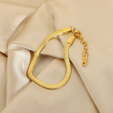 Dainty 4mm Flat Snake Chain Bracelet Wrist Jewelry 18K Gold Plated Stackable Stainless Steel Bone Chain Bracelets for Women