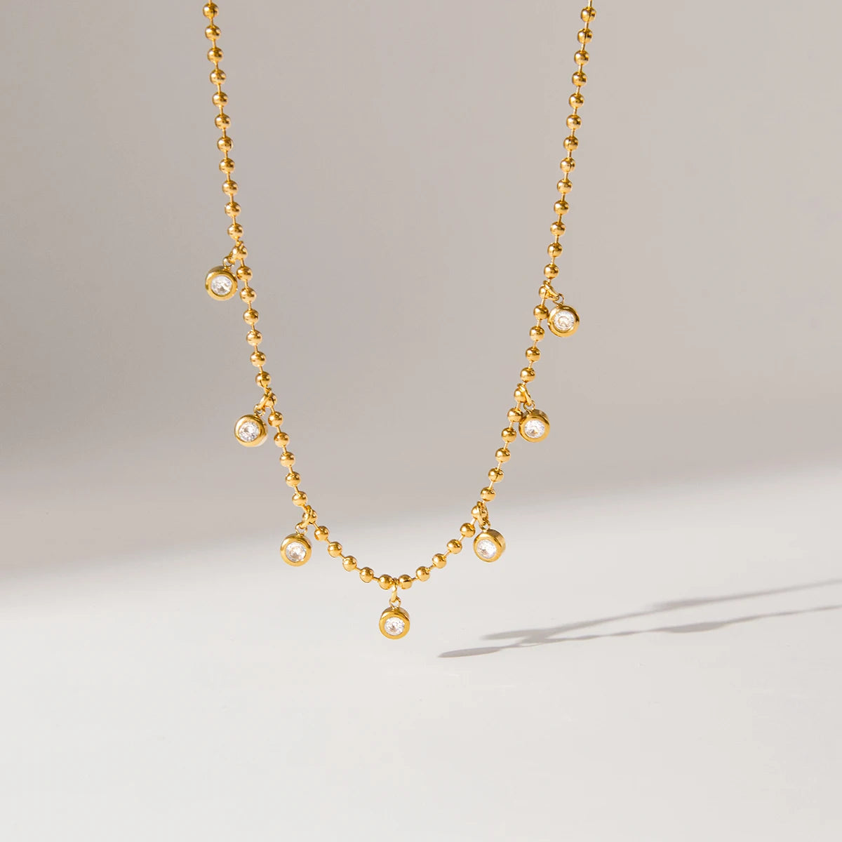 White Zircon Pendant Bead Necklace