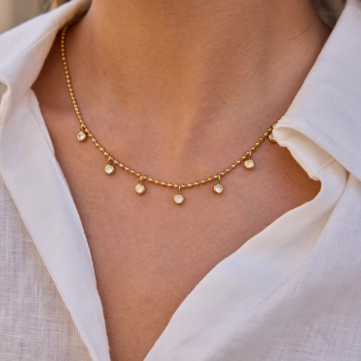 White Zircon Pendant Bead Necklace