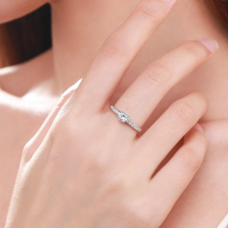 Classic Simple Round Shape  Rings