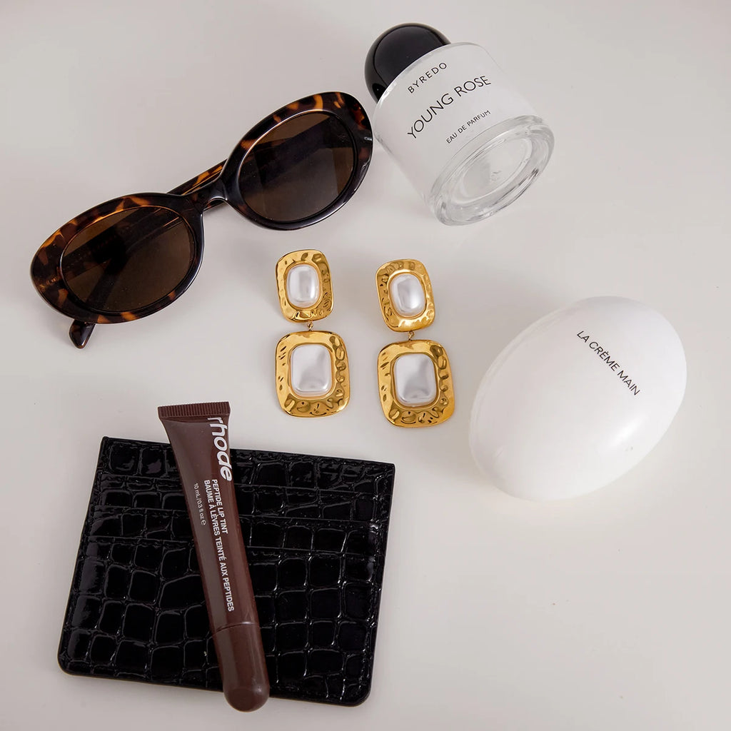 White Pearl Cab Hammer Texture Square Layer Drop Earrings