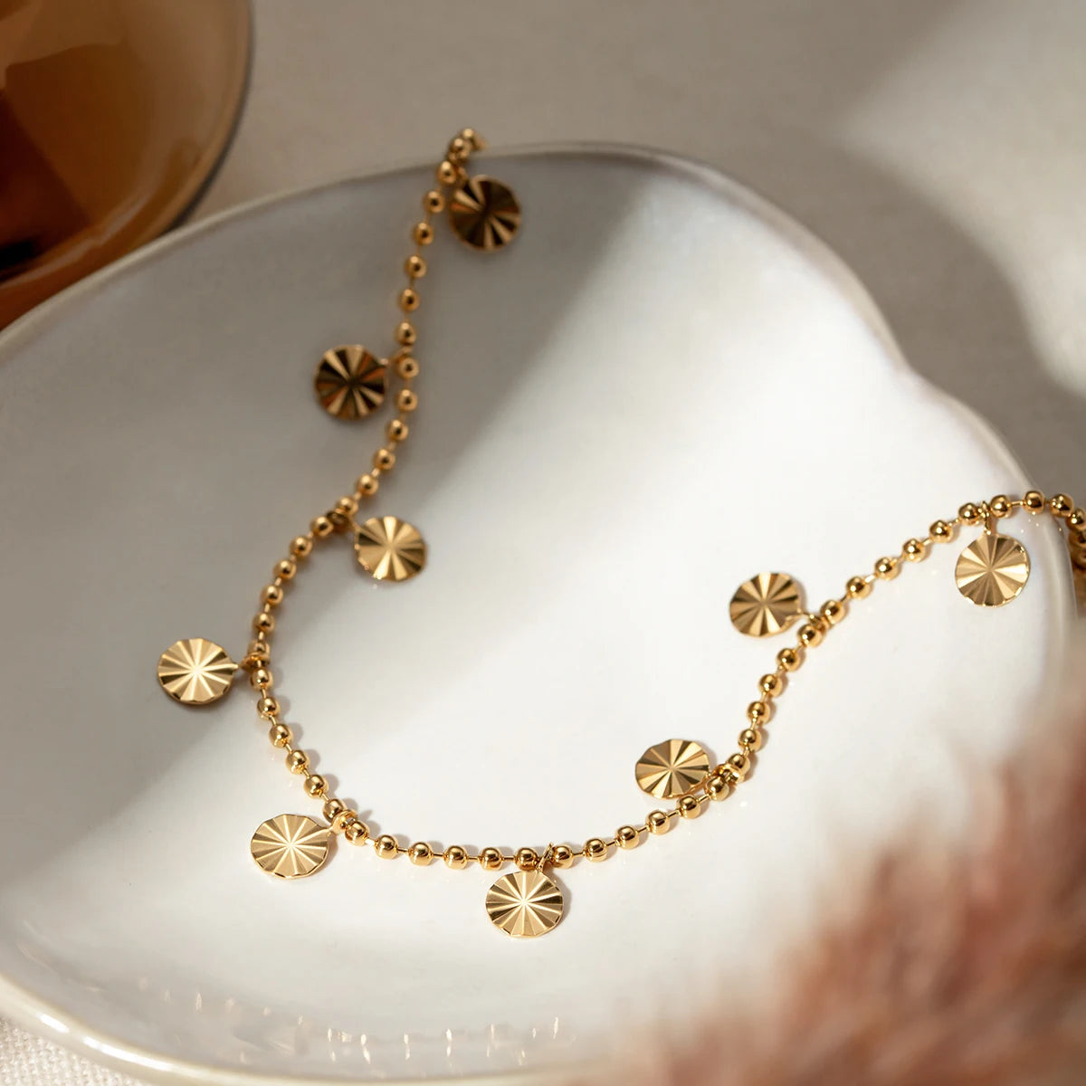 J&D Exquisite Women Jewelry Stainless Steel Gold Plated Anklet Petal Flakes Pendant Ball Bead Anklets