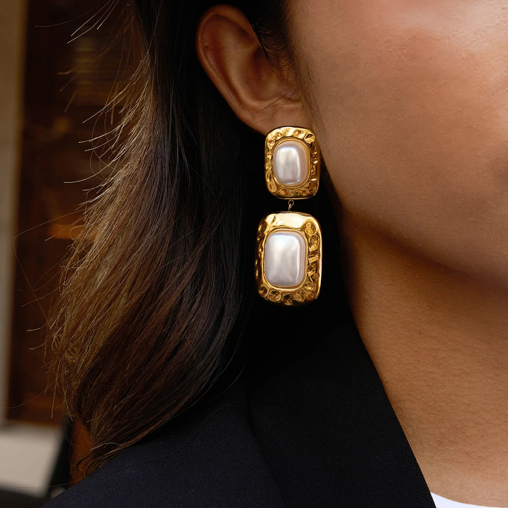White Pearl Cab Hammer Texture Square Layer Drop Earrings