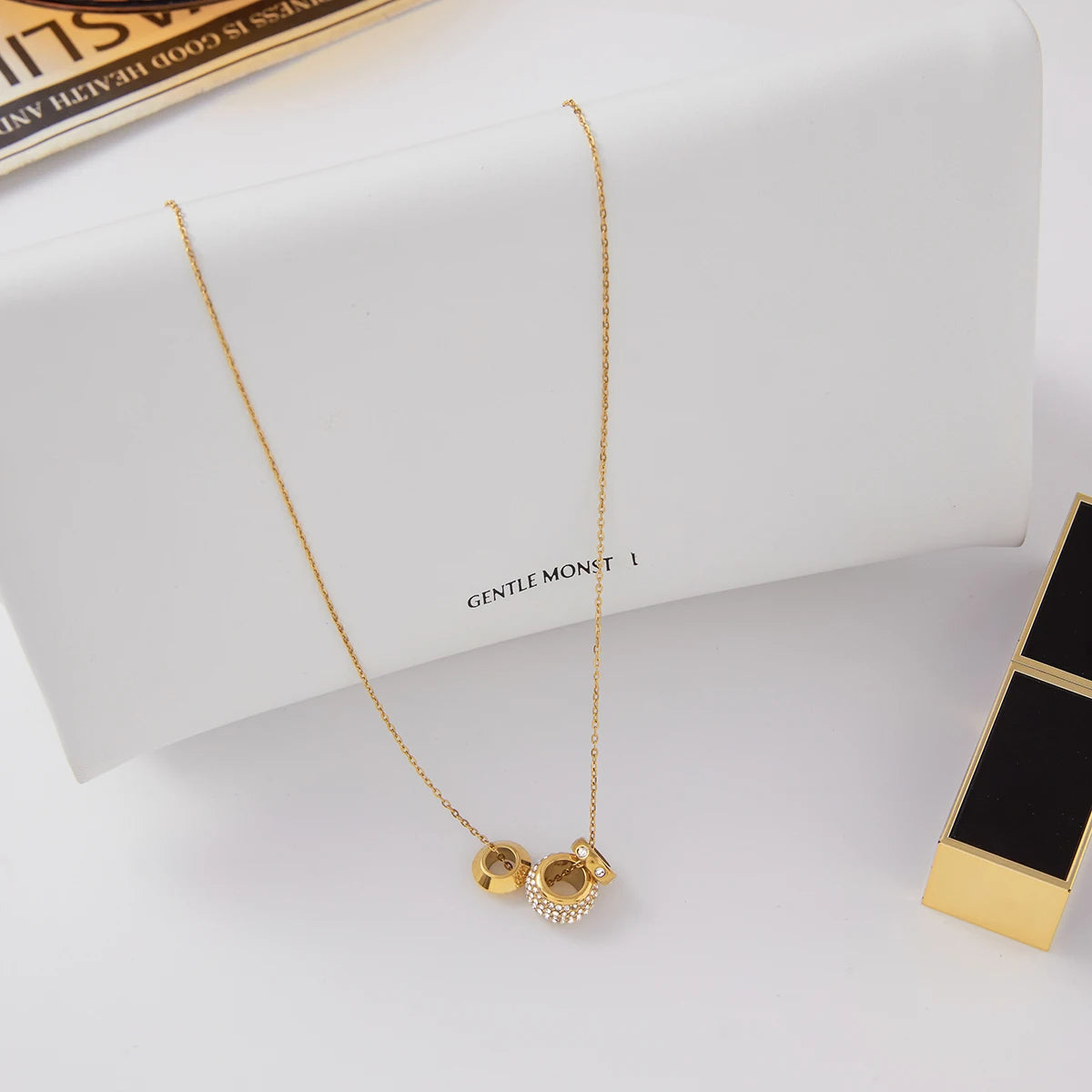 Smooth Spacer Beads Pendant Necklace