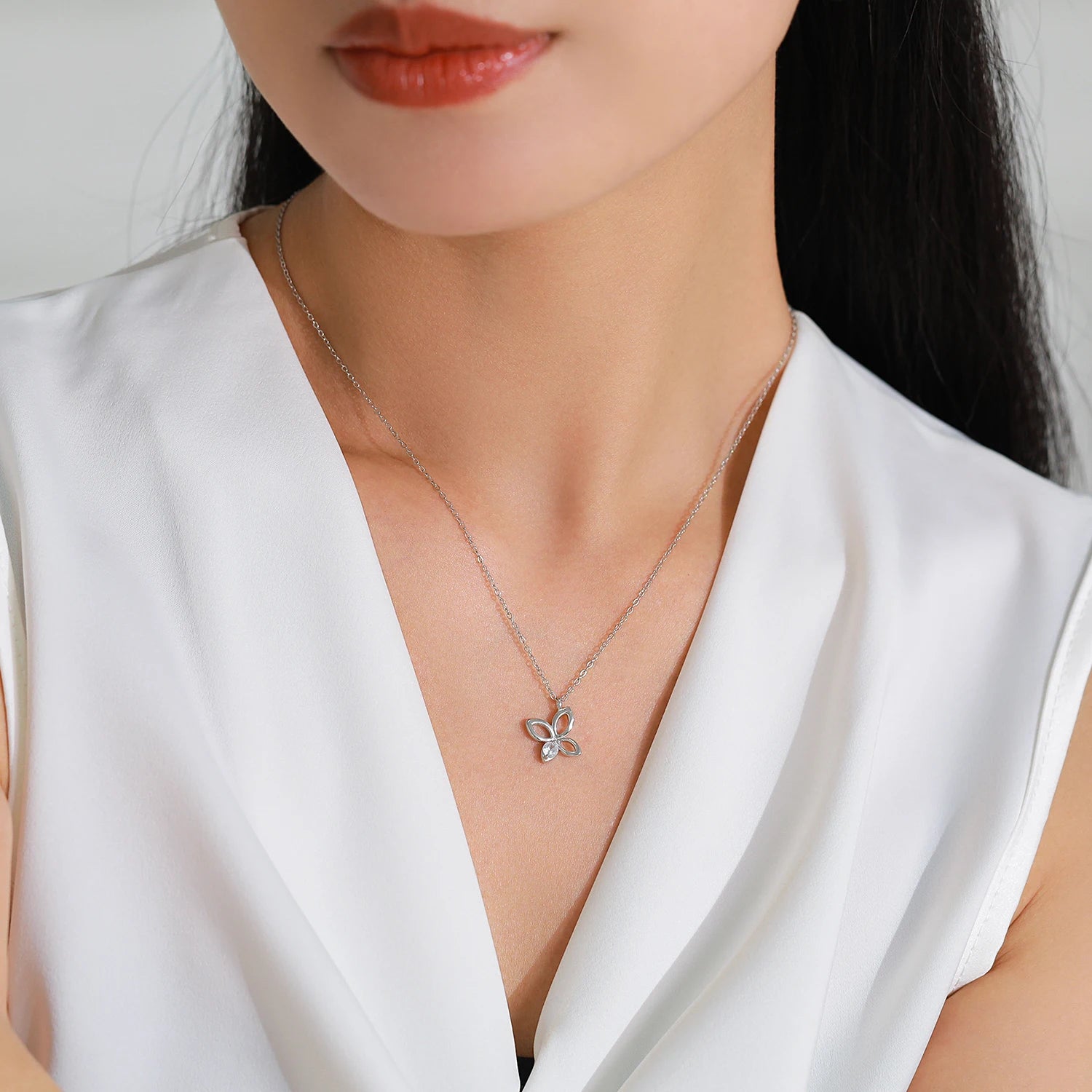 Petal Pendant Necklace