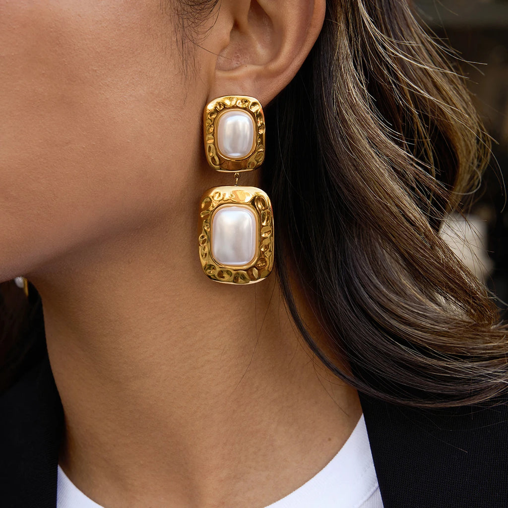 White Pearl Cab Hammer Texture Square Layer Drop Earrings