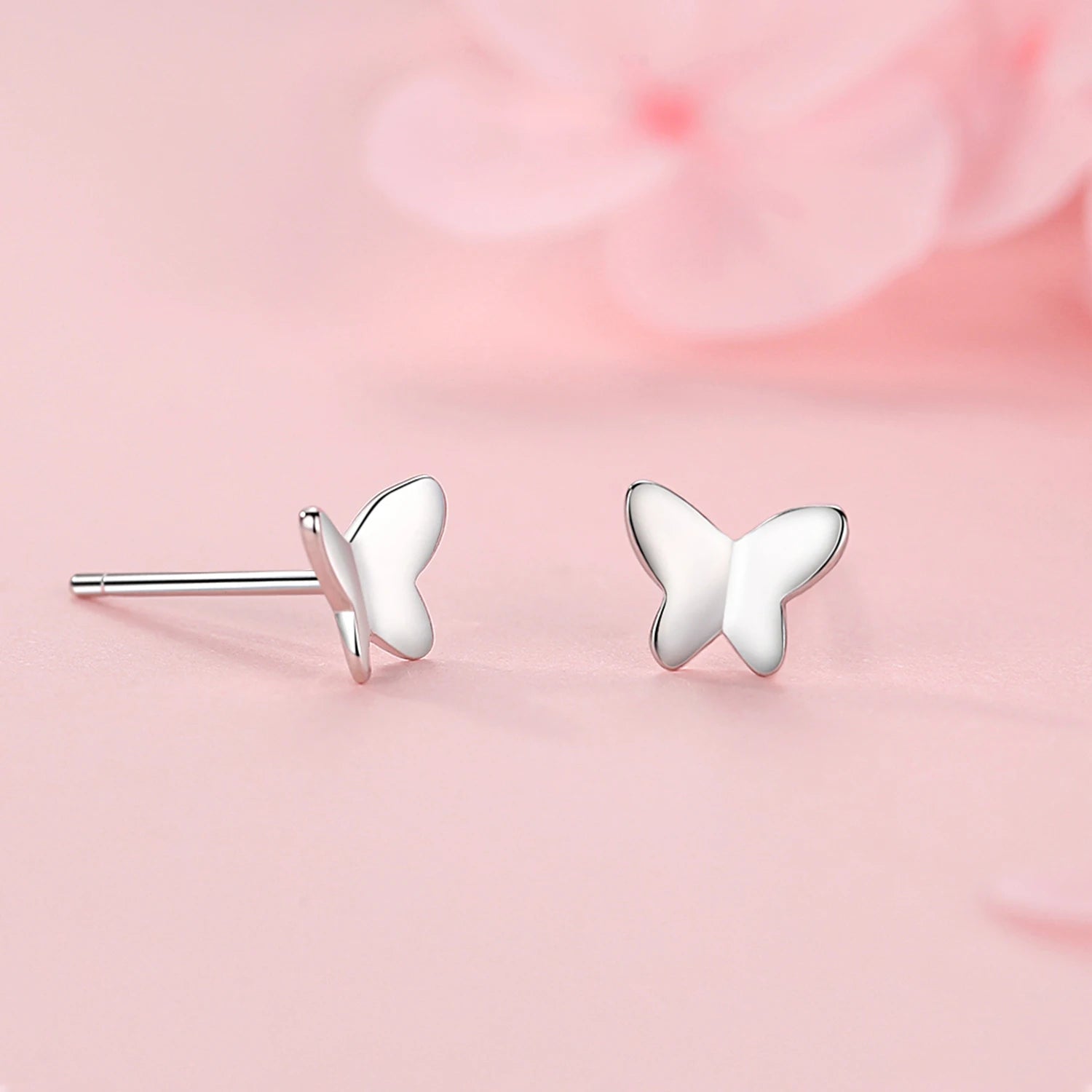 925 Sterling Silver Smooth Surface Butterfly Earring