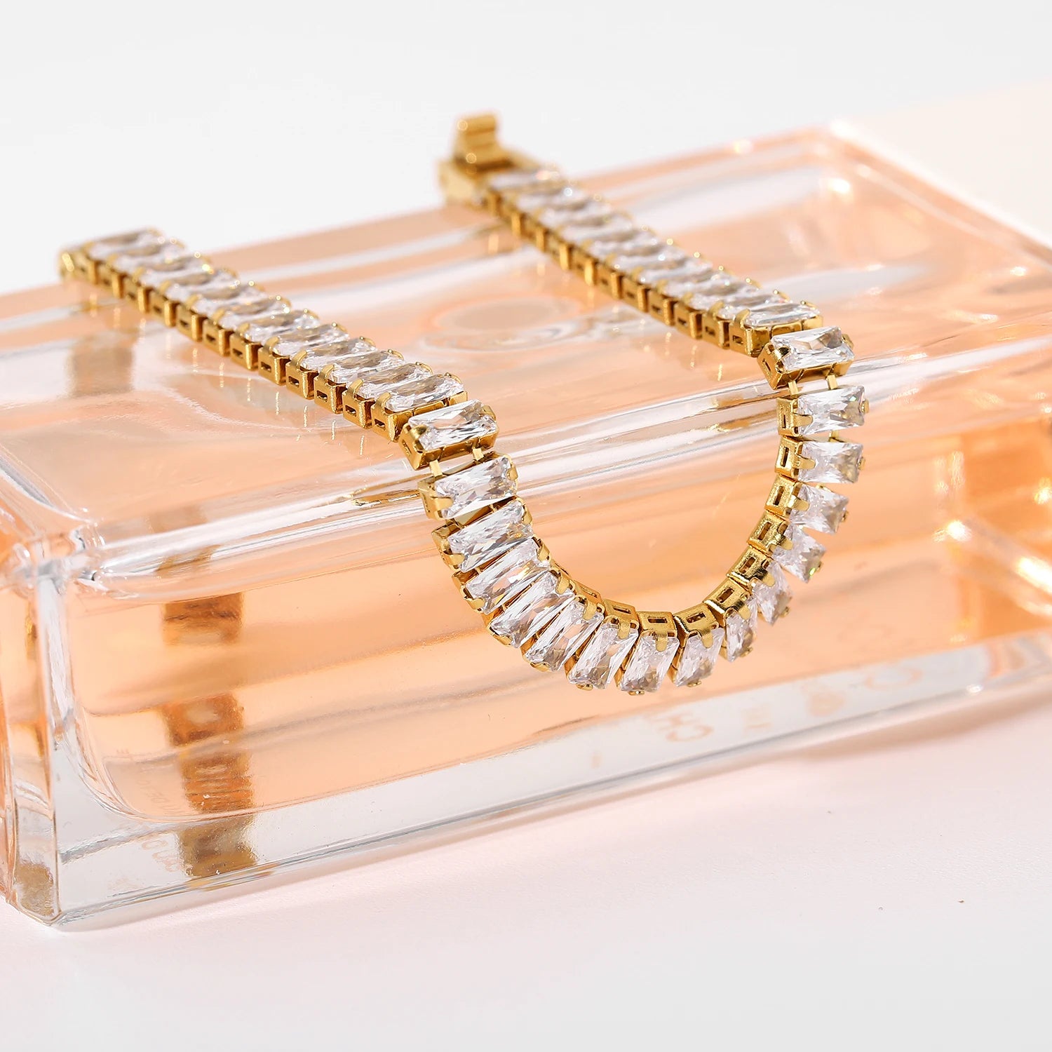 J&D Instagram Hot 18K Gold Plated Stainless Steel Jewelry Tennis Bracelets Shiny Cubic Zirconia Bracelet