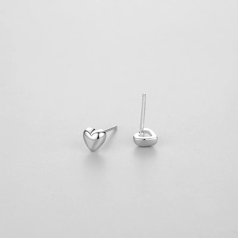 925 Sterling Silver Simple Heart Stud Earrings