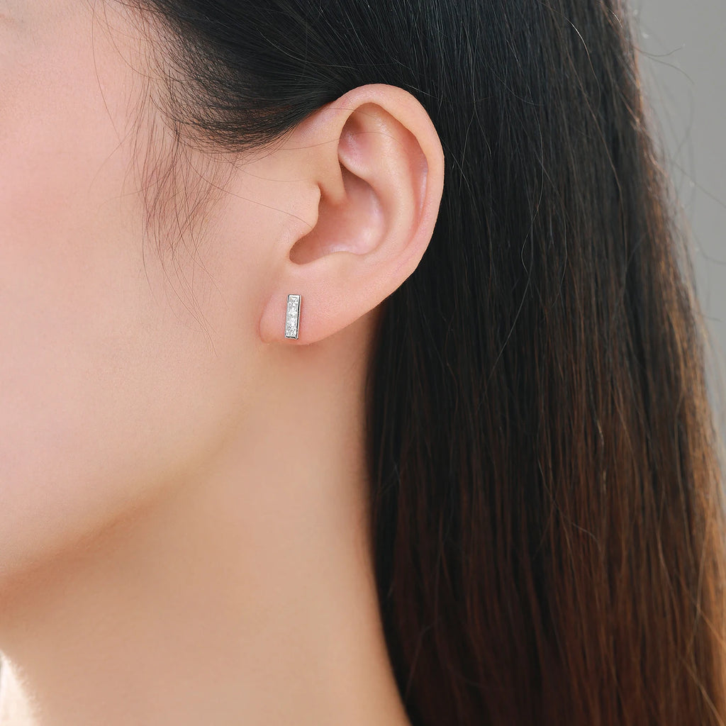 925 Sterling Silver Simple Rectangle Stud Earrings - Kimiko