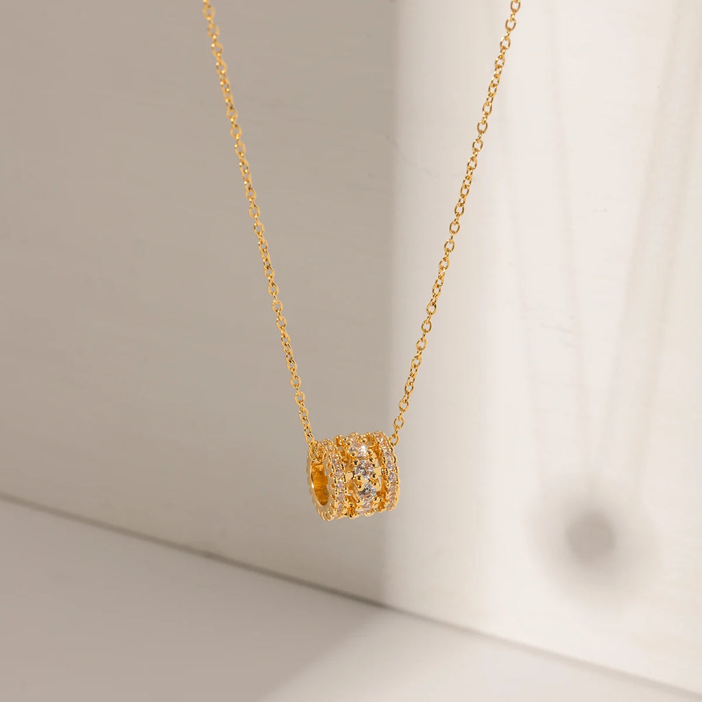 Round Shaped Cubic Zircon Choker Necklace