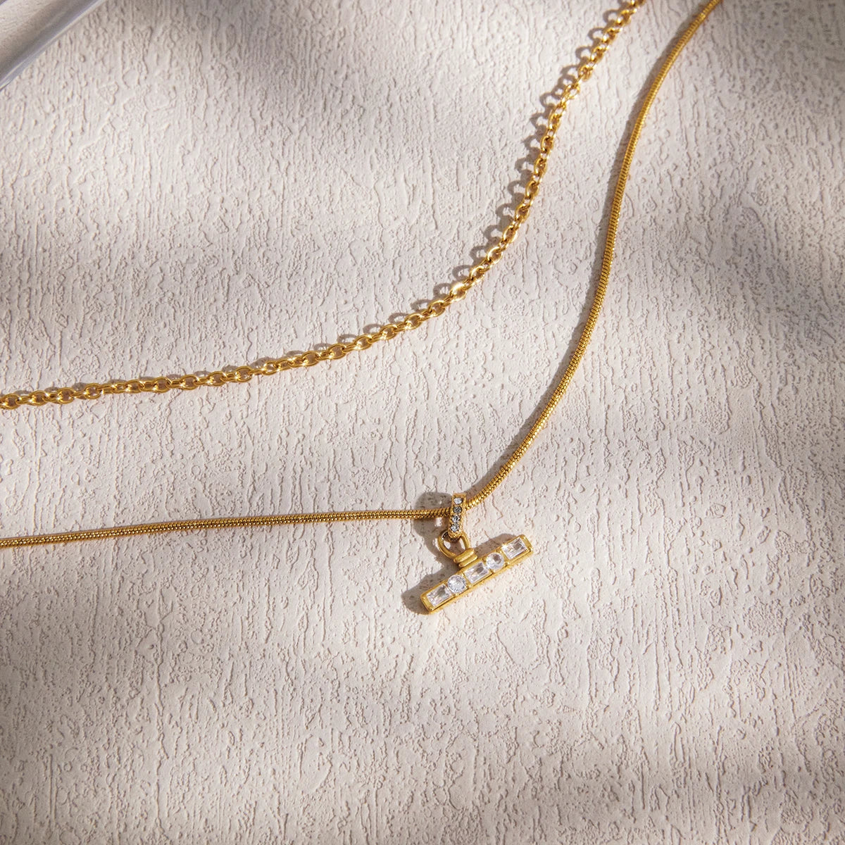 J&D Jewelry Layered Snake Cable Chain Necklace with Rhinestone T Bar Pendant for Women Daily Wear
