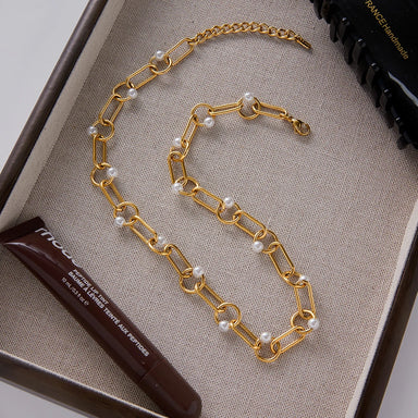 Glass Pearl Necklace