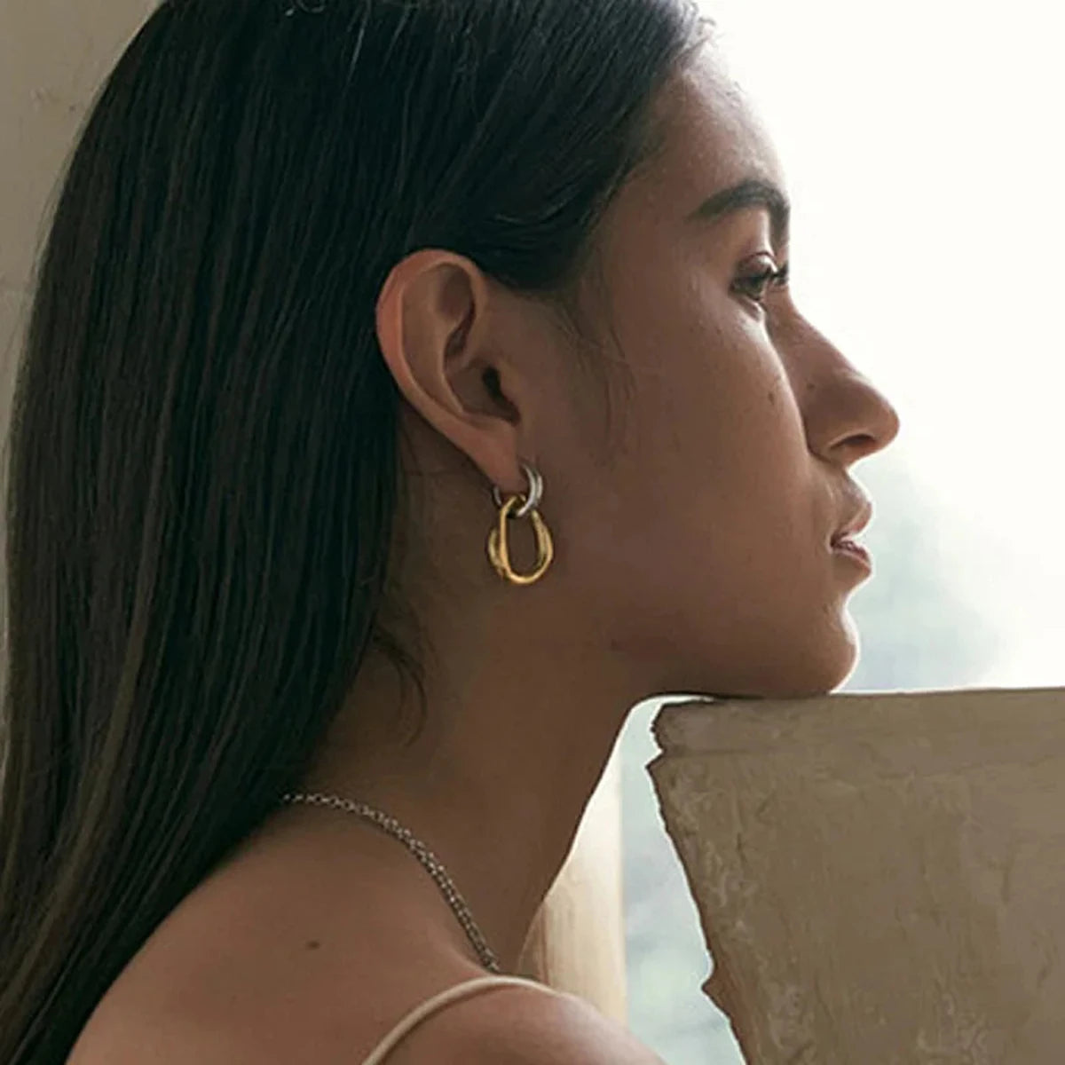 Irregular Hollow Round Earring