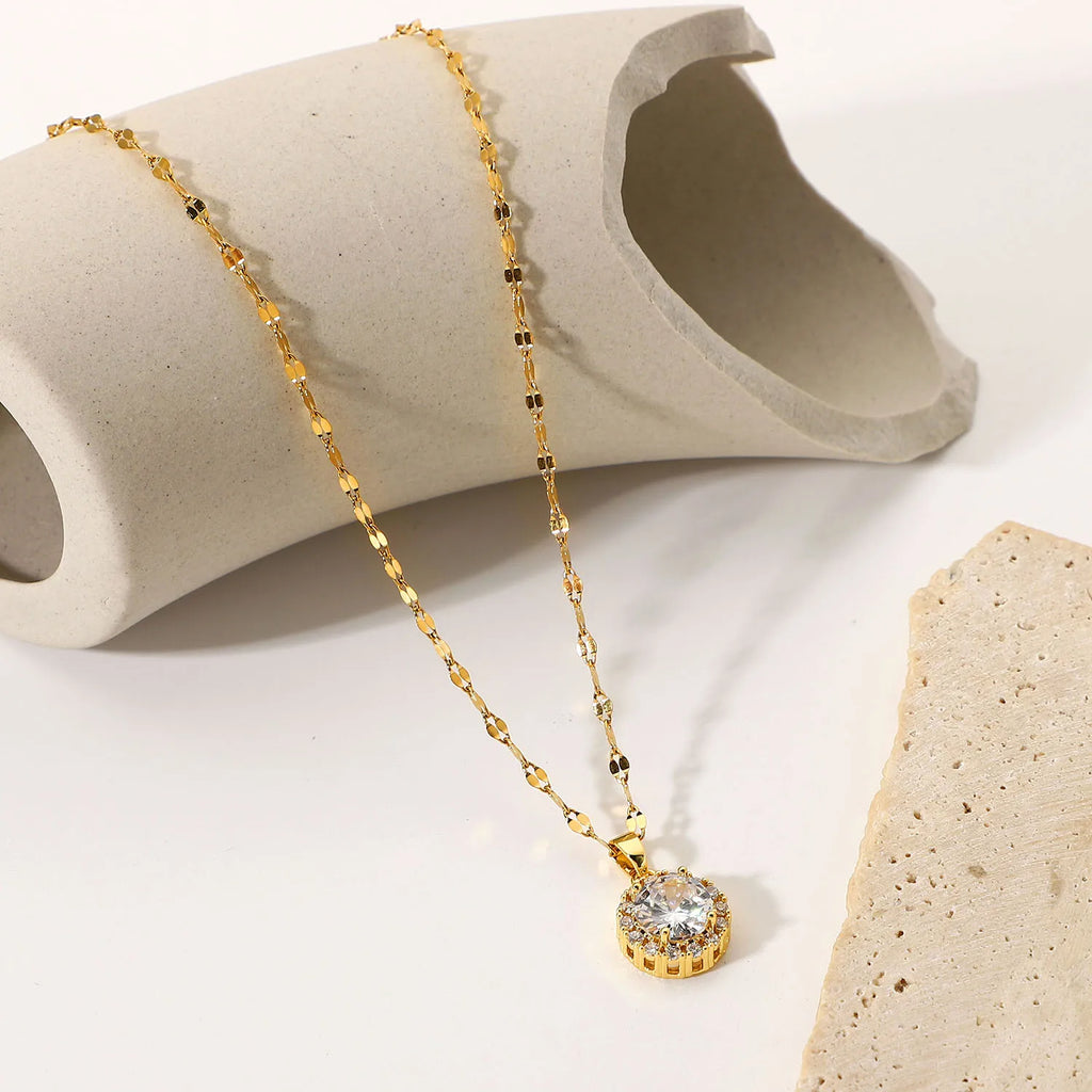 Circle Cubic Zircon Pendant Necklace