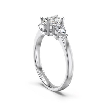 ELEGANCE RING