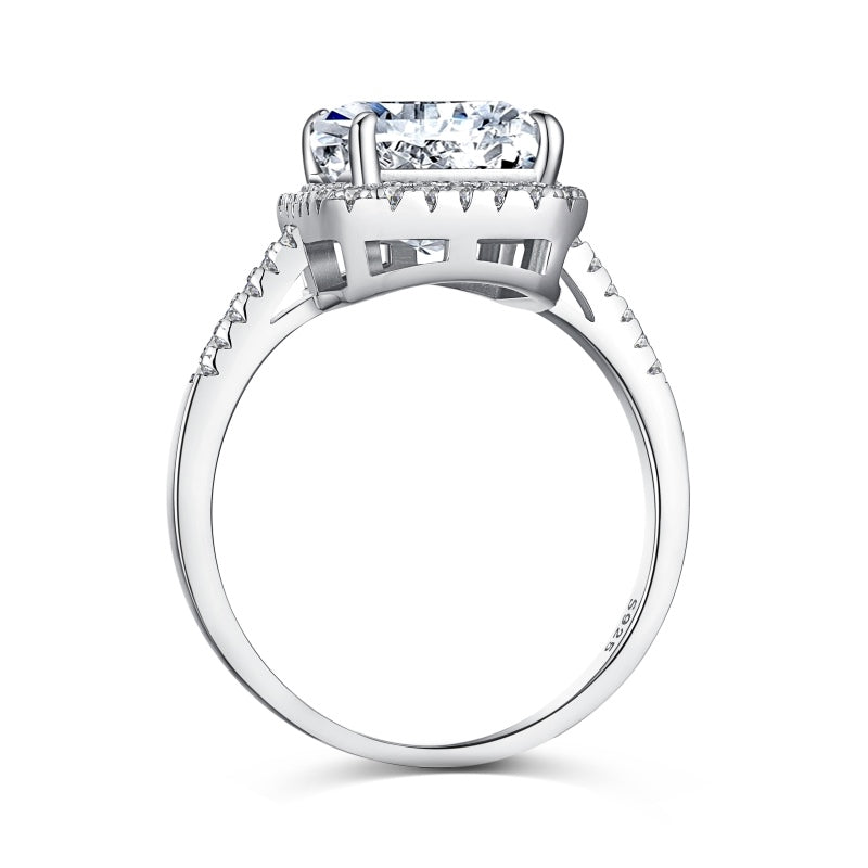 ROYALTY RING