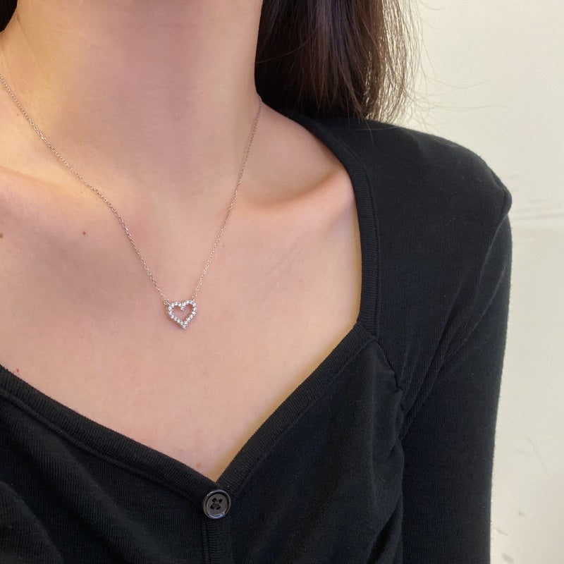 LOVESICK NECKLACE