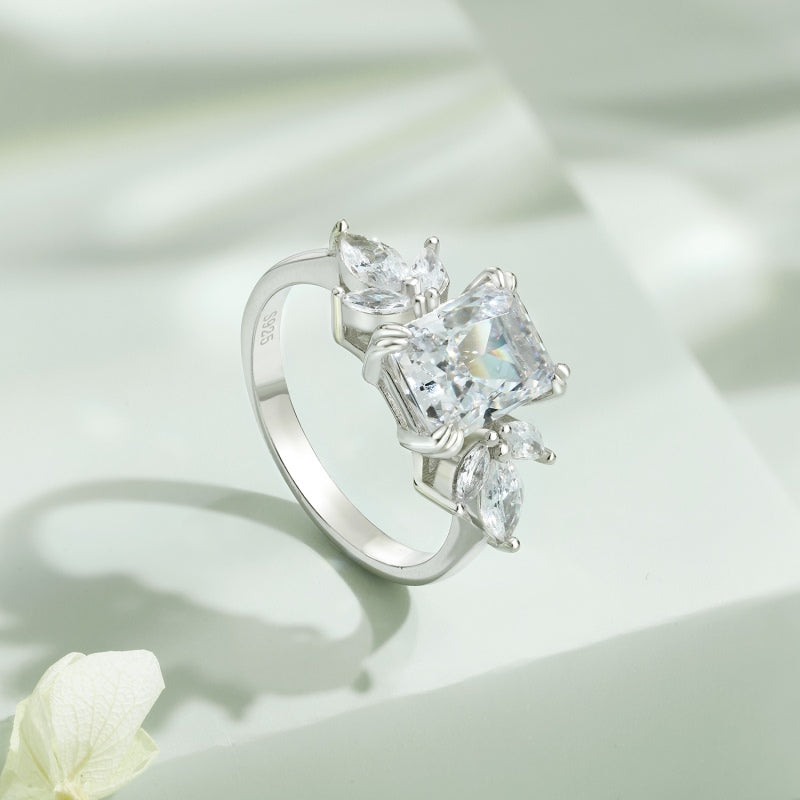 FROSTBITE RING