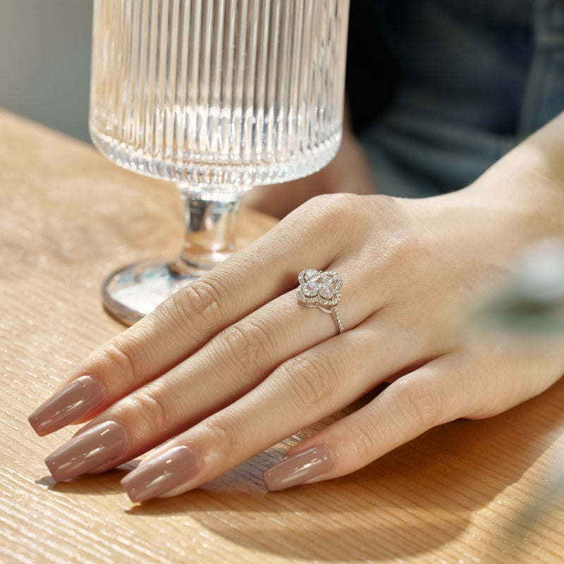 LUCKY CLOVER RING