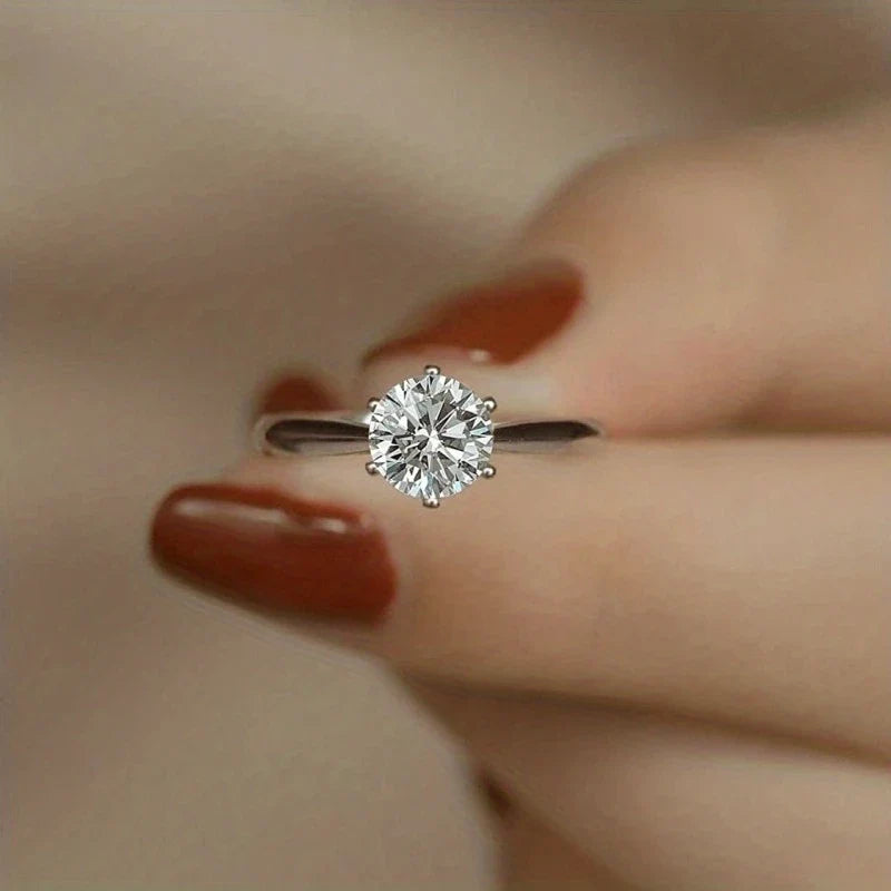 TIMELESS SOLITAIRE RING